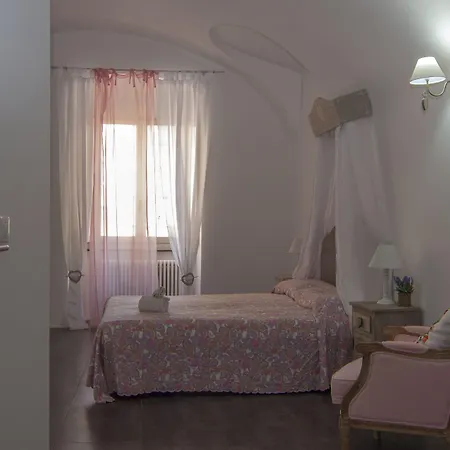 Tres Chic Bed & Breakfast Torino