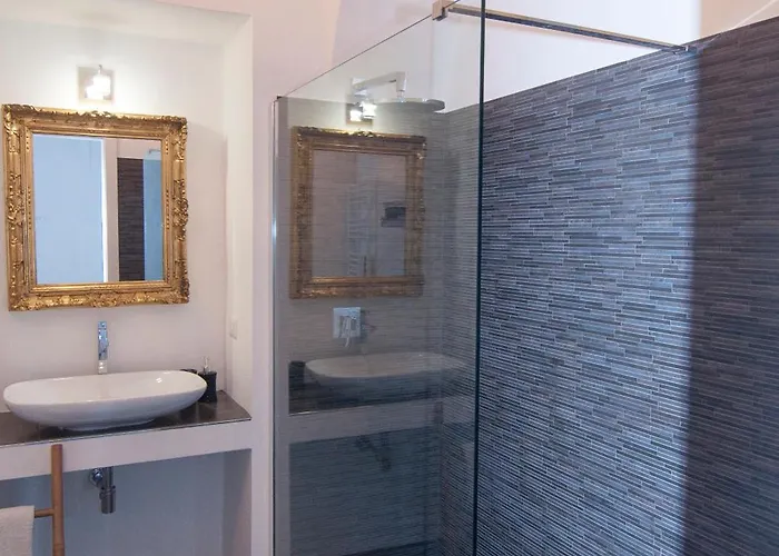 Bed & Breakfast Tres Chic 3*