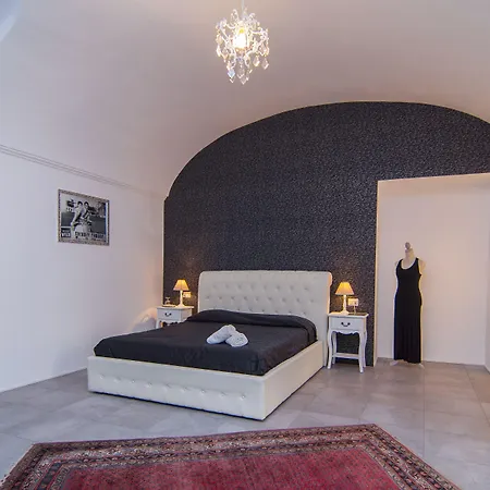 Tres Chic Bed & Breakfast Turijn