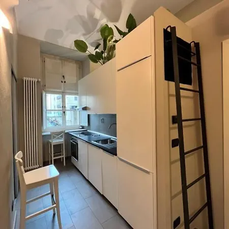 לינה וארוחת בוקר Tres Chic טורינו